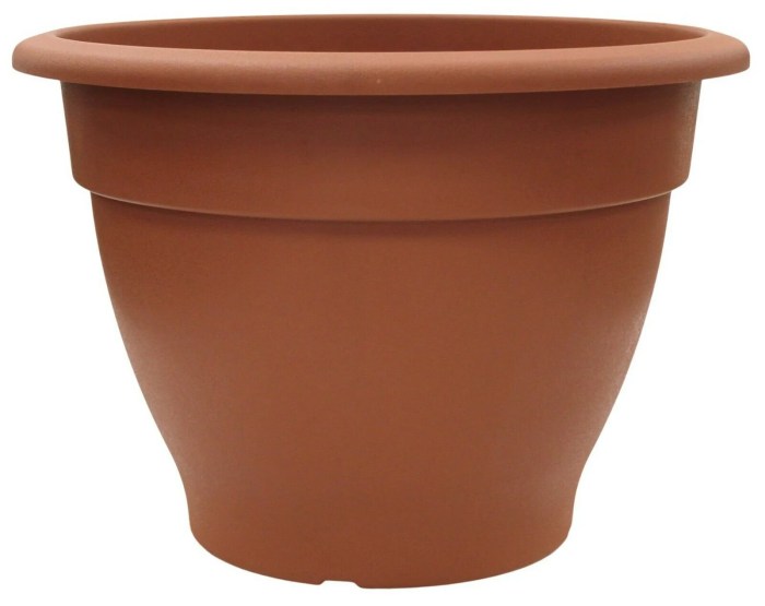 Large plastic plant pots